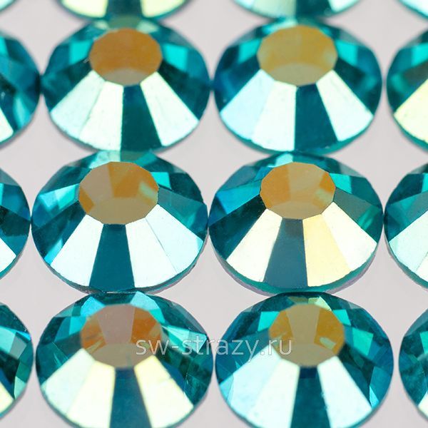 YHB 28 ss30 Blue Zircon shimmer AB HF 111AB