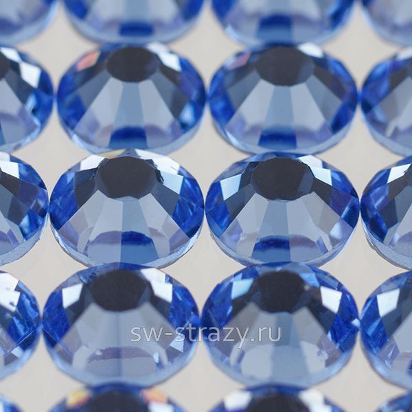 YHB 28 ss20 Light Sapphire F 106